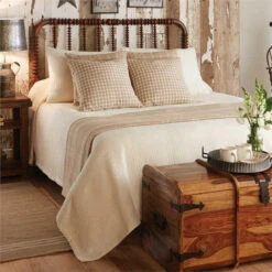 Farmington Queen Bedspread - Cream 94x108 -Home Improvement Store Farmington Queen Bedspread Cream 94x108 762242432857 image5 56624.1689053123