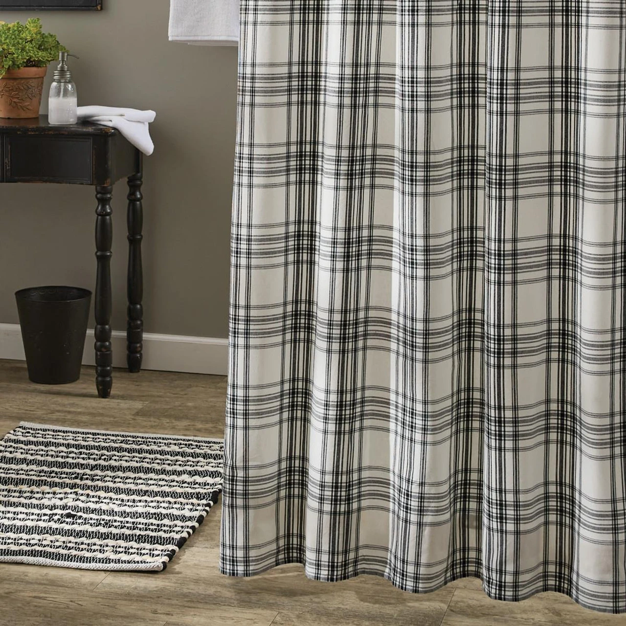 Onyx & Ivory Shower Curtain 3 Onyx & Ivory Shower Curtain